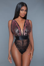 Load image into Gallery viewer, Cut-out lace bottom Bodysuit