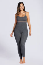 Load image into Gallery viewer, Curvy Shaping Hi-Waist Leggings