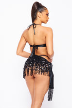 Load image into Gallery viewer, Sequence Crop Top and Bottom