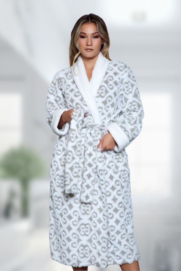 Kimmie Robe