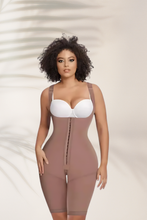 Load image into Gallery viewer, Mid compression seamless body shaper
