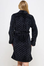 Load image into Gallery viewer, Ariel Jacquard Plush Robe with Tie Belt
