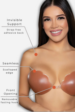 Load image into Gallery viewer, Scalloped Edge Silicone Bra
