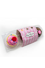 Load image into Gallery viewer, Cupcake Sock Gift Set

