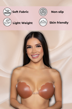 Load image into Gallery viewer, Scalloped Edge Silicone Bra
