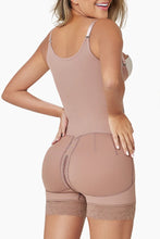 Load image into Gallery viewer, BBL Effect Chic Body Shaper
