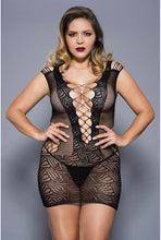 Load image into Gallery viewer, Plus size Shredded strap dress
