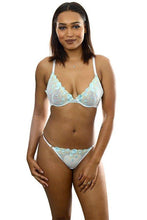 Load image into Gallery viewer, Floral Lace Matching Bra &amp; Panty Set
