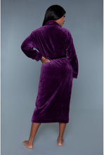 Load image into Gallery viewer, Helena Plush Robe

